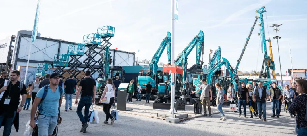 Bauma 2022 | 一组火热现场图带您重温米兰网址智能德国宝马展之旅