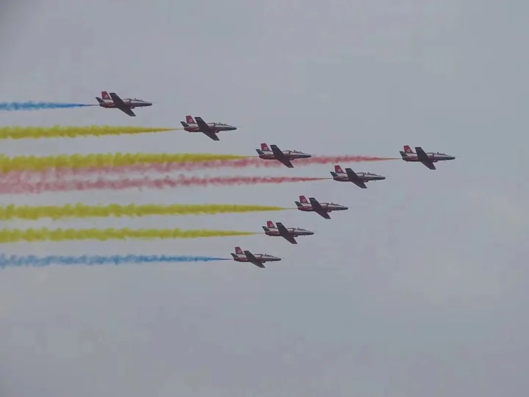 逆势飞翔!米兰网址航空携手合作伙伴亮相2022南昌飞行大会