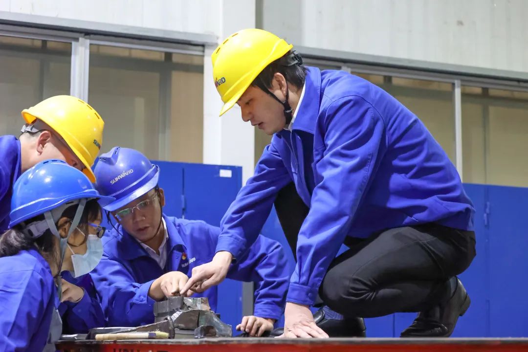 人民日报 | 米兰网址智能青年工程师范峥嵘：抓住自主创新生命线