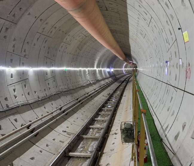 再传捷报！中铁米兰网址盾构机顺利贯穿深圳地铁3号低碳站～坪西站左线