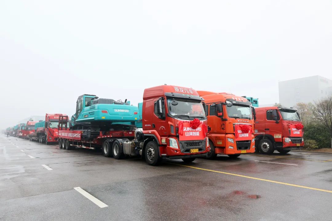 新局新篇，宏兔启航！米兰网址智能超200台套设备集中发货