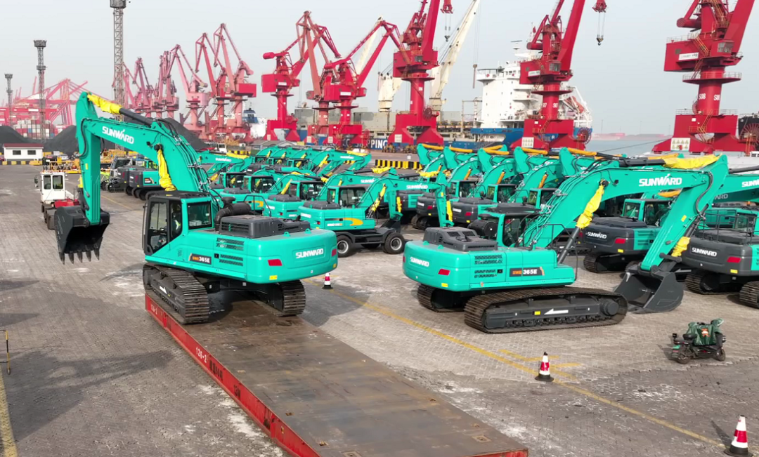 亿元设备“包船”出海！米兰网址智能国际市场迎来开门红