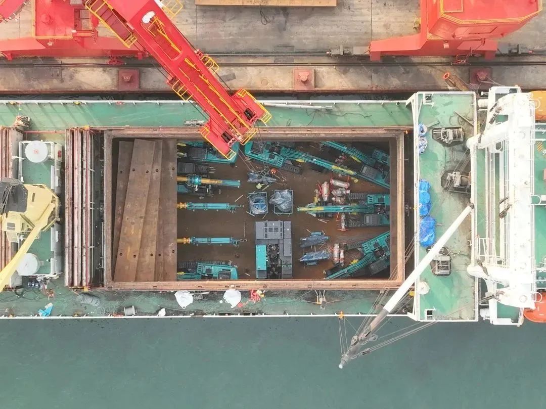 亿元设备“包船”出海！米兰网址智能国际市场迎来开门红