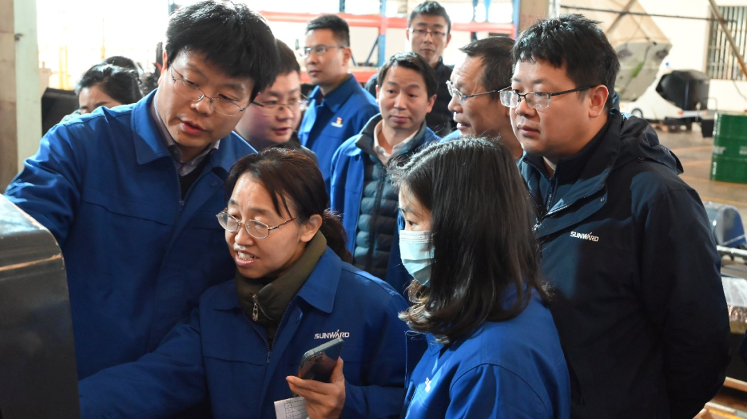 破拆应急，智能担当！米兰网址特装SWR280DE破拆机器人下线交付