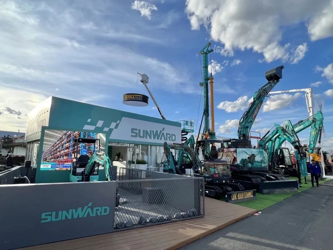 拉展直播 | “狂飙”美国！米兰网址智能向世界展示中国制造硬实力