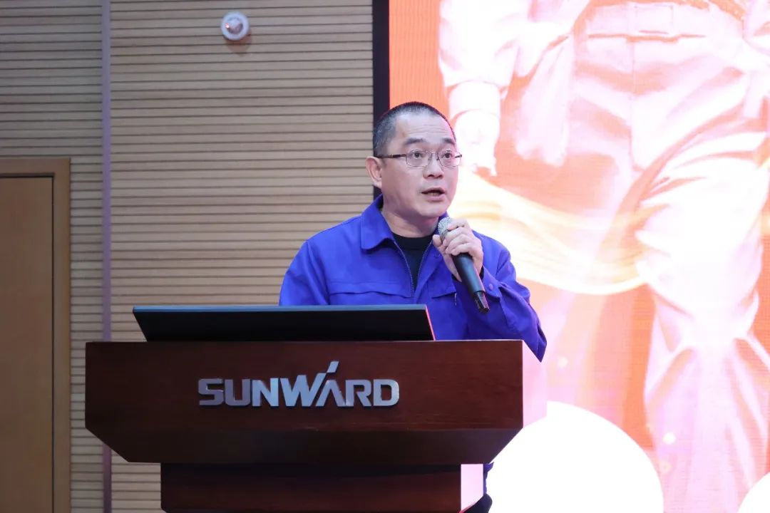 2023年“雷锋传人•长沙榜样”巡讲走进米兰网址智能