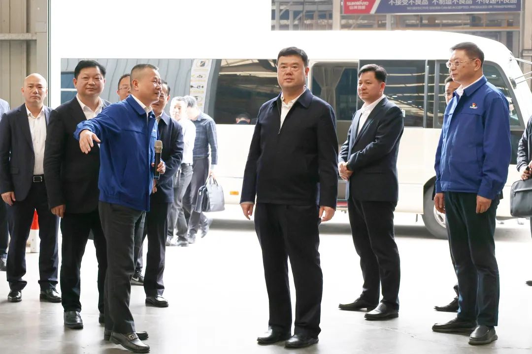 湖南省委政法委书记魏建锋调研米兰网址智能