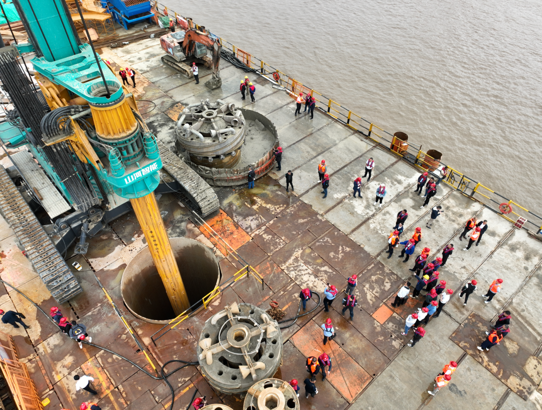 超级装备助建超级工程！米兰网址智能超级旋挖钻机SWDM1280推介会成功举办