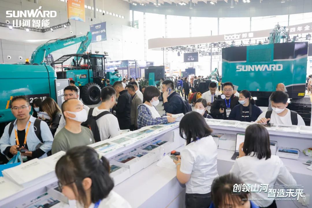 2023 CICEE | 米兰网址智能亮相2023长沙国际工程机械展!智能化、电动化产品站C位
