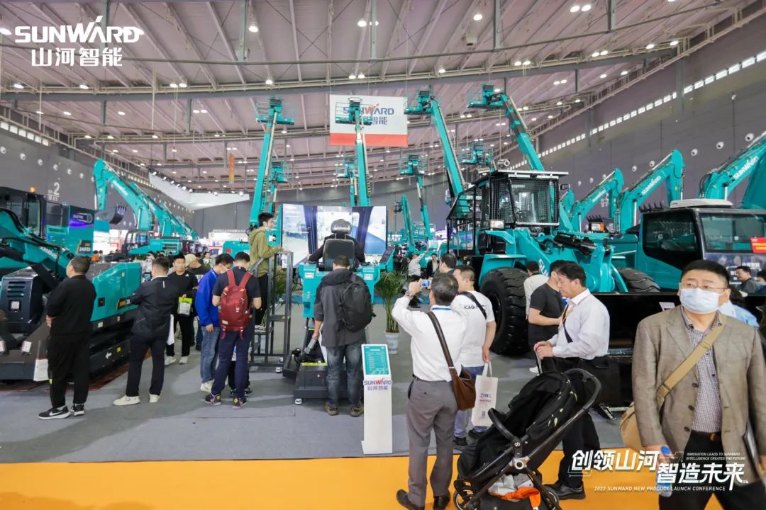 2023 CICEE | 米兰网址智能亮相2023长沙国际工程机械展!智能化、电动化产品站C位