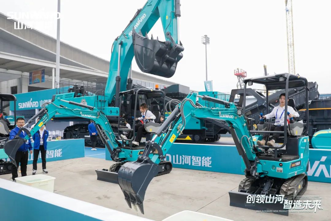 2023 CICEE | 米兰网址智能亮相2023长沙国际工程机械展!智能化、电动化产品站C位