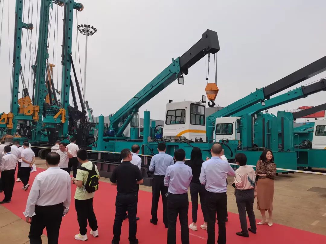 实力出圈！米兰网址智能地下工程装备“大阅兵”来了