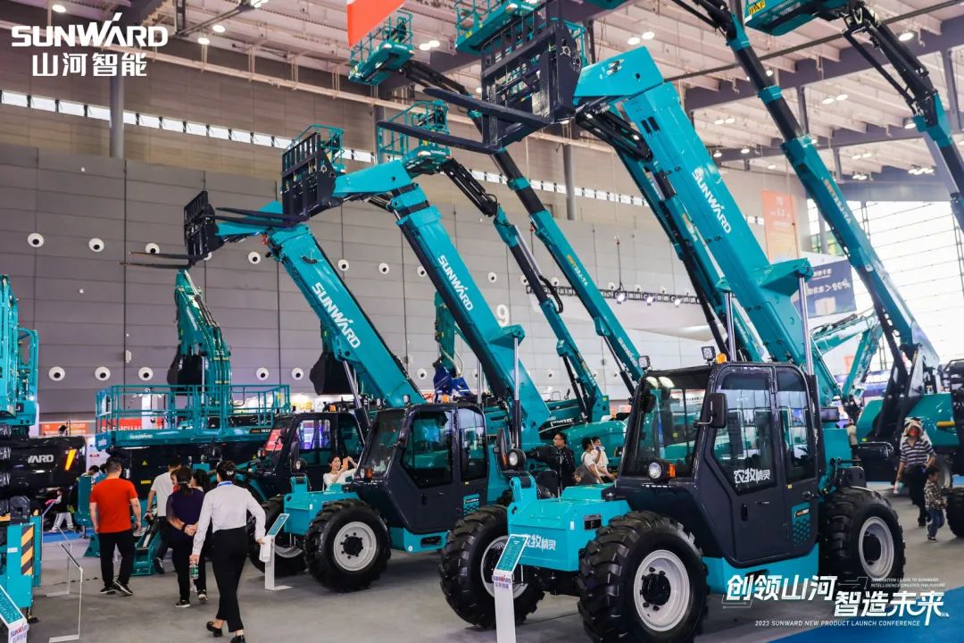 聚焦电动化、智能化!米兰网址智能全系列高空机械产品亮相长沙展