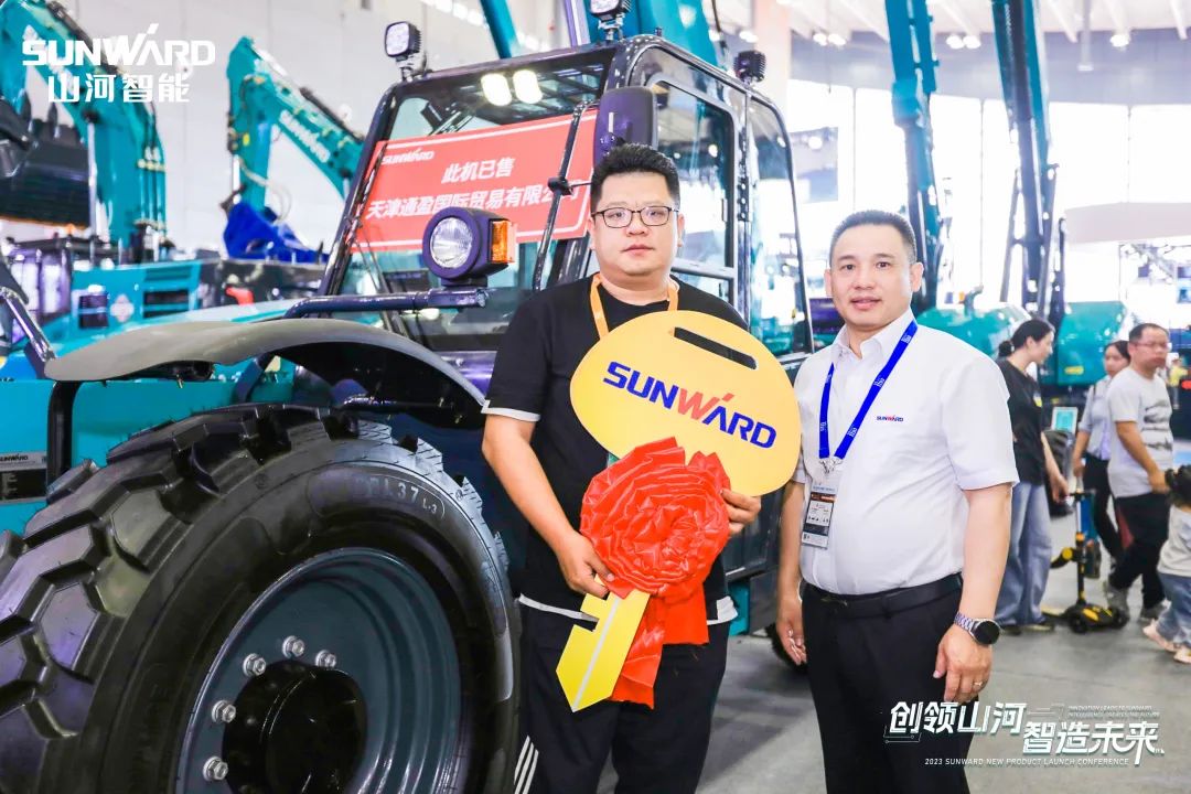 聚焦电动化、智能化!米兰网址智能全系列高空机械产品亮相长沙展