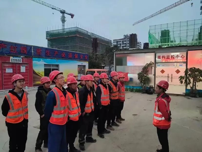 最新进展!中铁米兰网址深圳地铁3号线低-白盾构区间左线顺利贯通