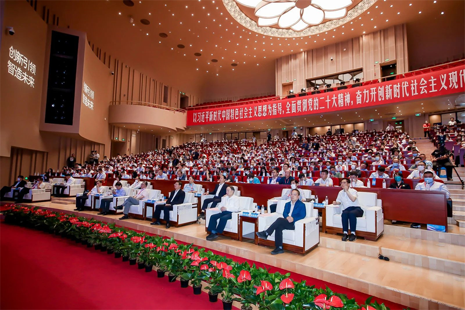 两项单冠,行业唯一!米兰网址智能两款桩工产品同获制造业单项冠军