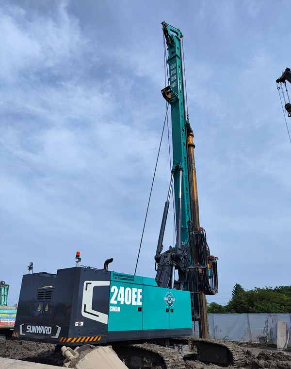 出道即巅峰！米兰网址智能增程式电动旋挖钻机硬核给“利”