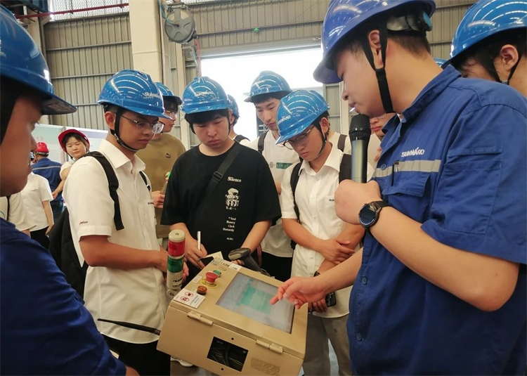 奔赴热爱，米兰网址智能2023届“智动力”正式报到！