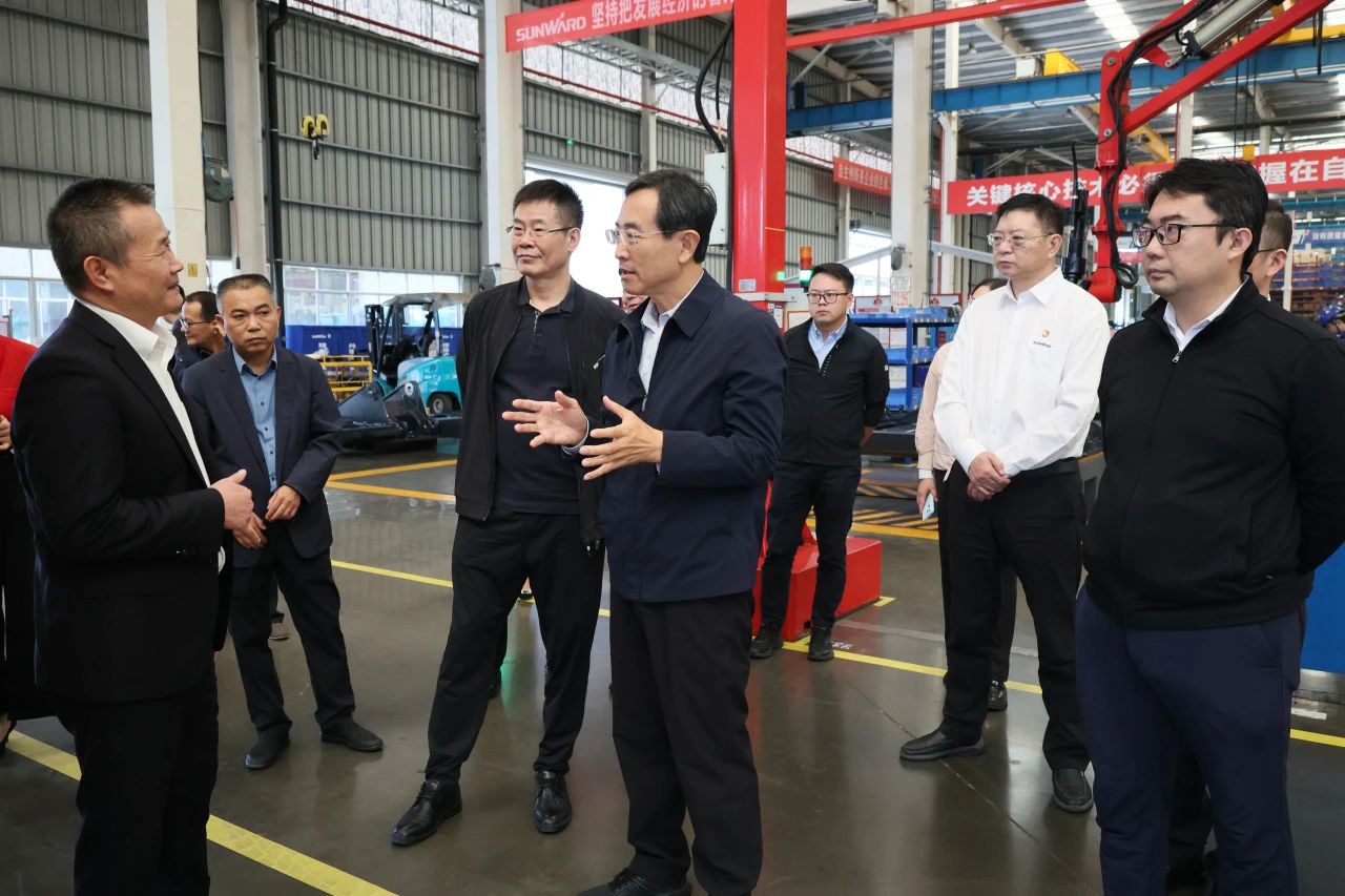 北京市政协副主席林抚生调研米兰网址智能