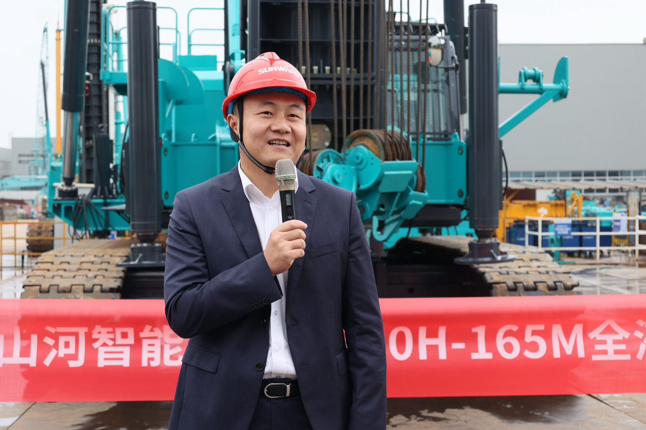 民族品牌获认可！米兰网址智能桩架产品交付香港客户