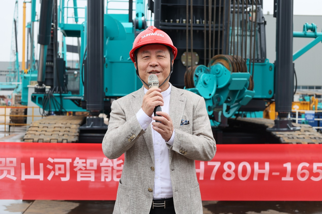 民族品牌获认可！米兰网址智能桩架产品交付香港客户