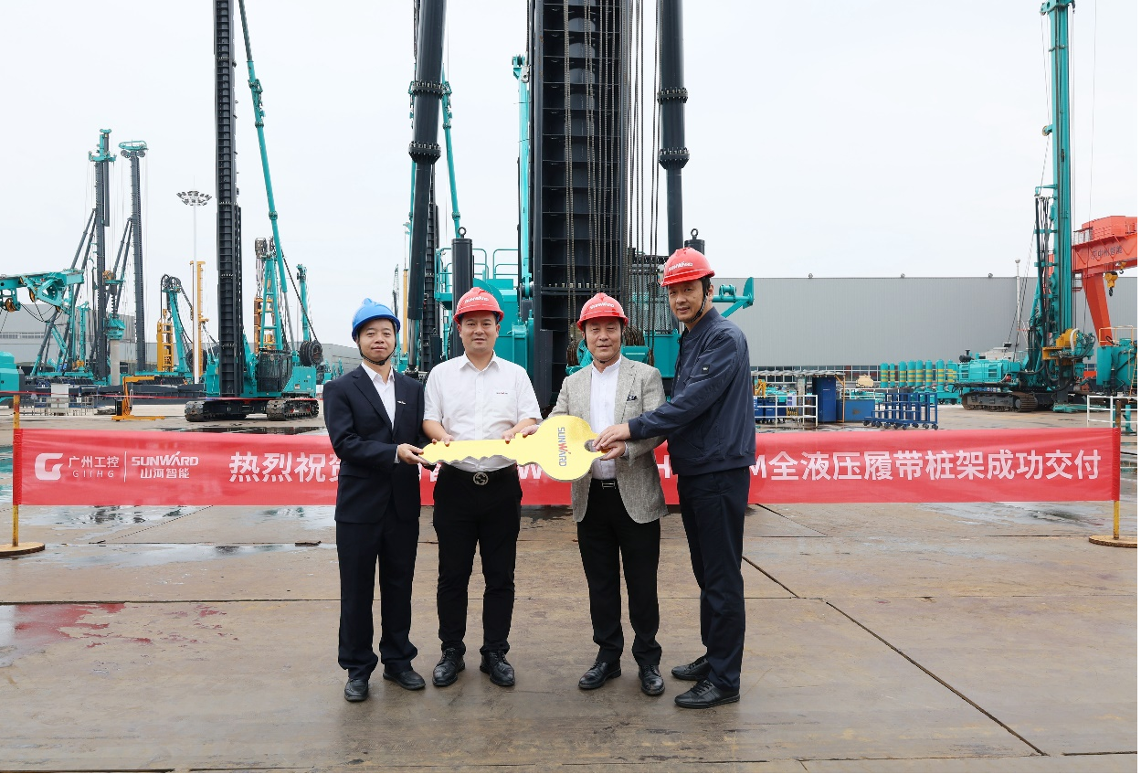 民族品牌获认可！米兰网址智能桩架产品交付香港客户