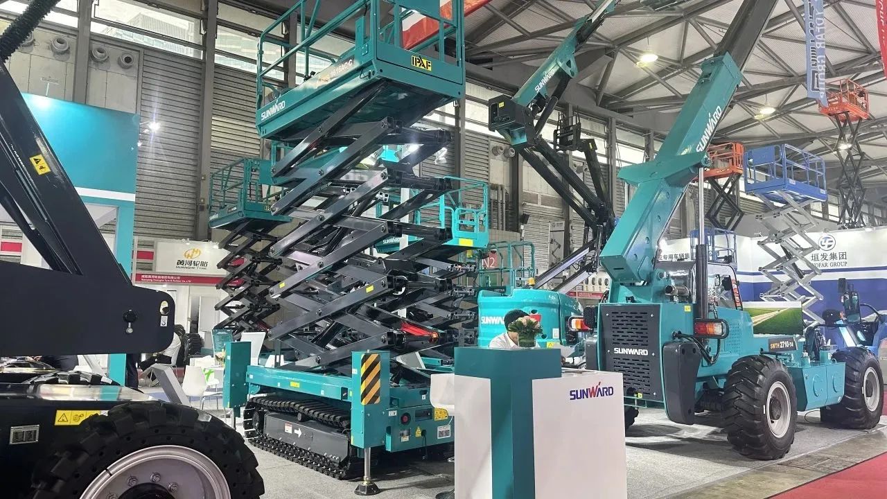 精品出击，闪耀魔都！米兰网址智能全系列高空机械亮相2023亚洲国际高空展