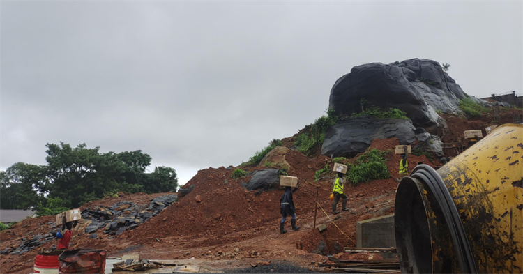 破万难，赶工期！米兰网址江麓打响西非“攻坚战”