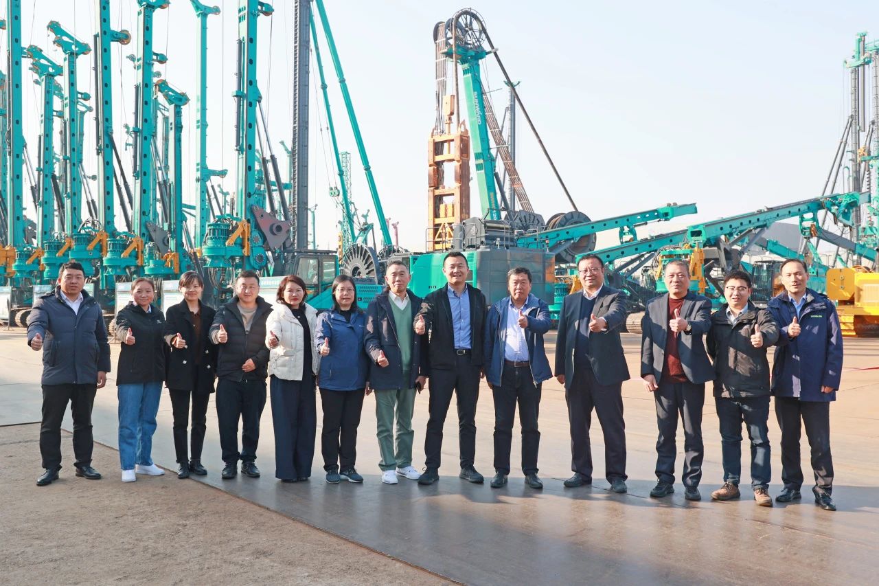 米兰网址智能主导的行业标准《建筑施工机械与设备 液压式压桩机》通过专家审查