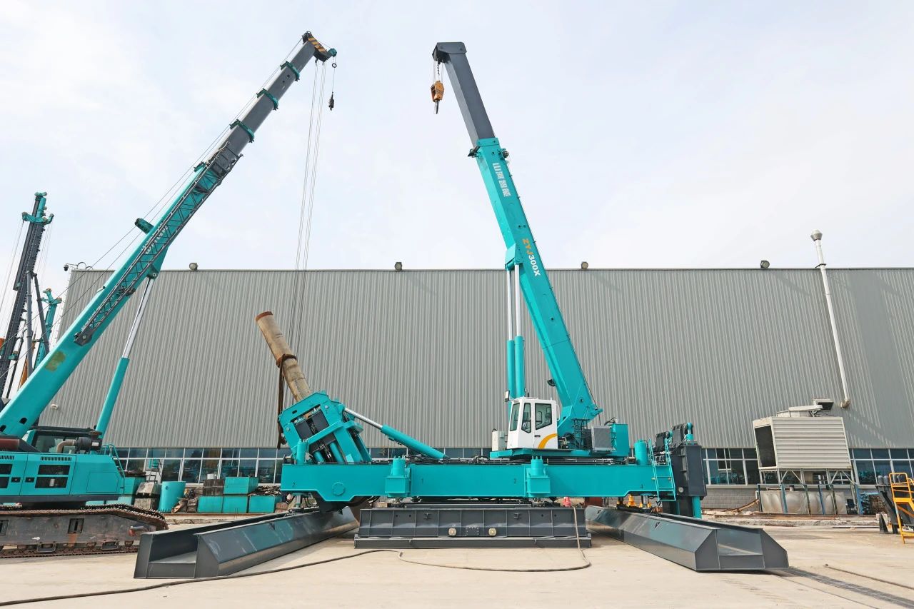 “米兰网址绿”闪耀西子湖畔!米兰网址智能ZYJ300X斜桩压桩机强势来袭