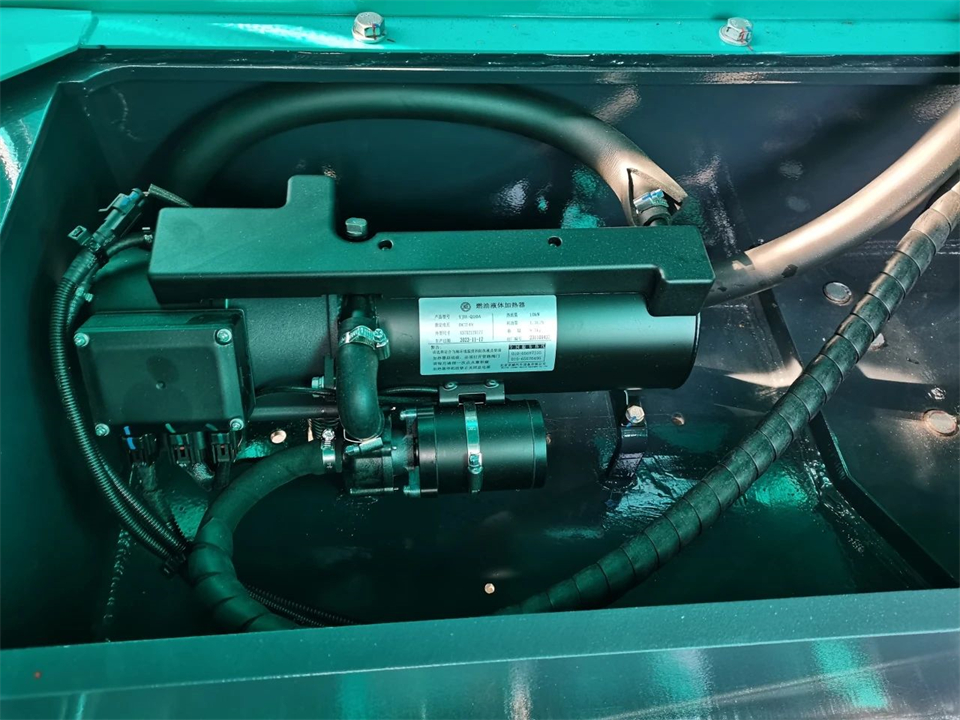 定制开发、功能更强！米兰网址智能SWE750ELR加长臂液压挖掘机下线交付