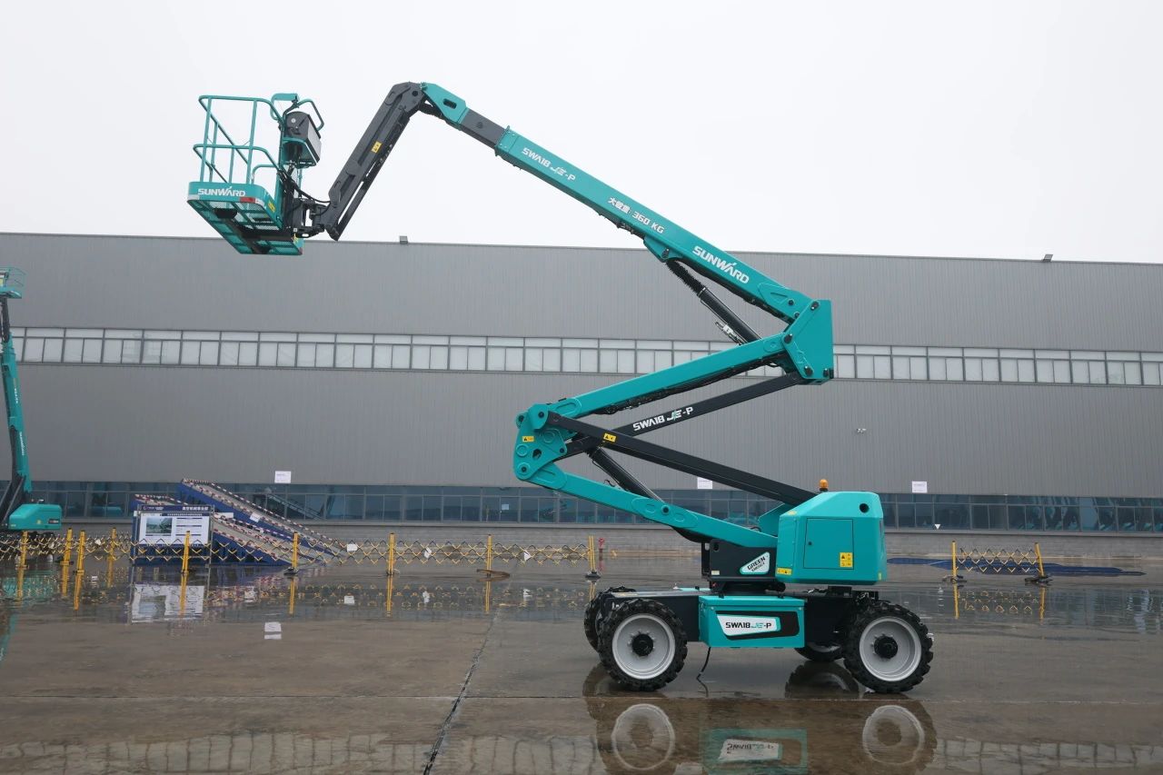 又双叒叕上新了！米兰网址智能首款双载荷电动曲臂式高空作业平台顺利下线