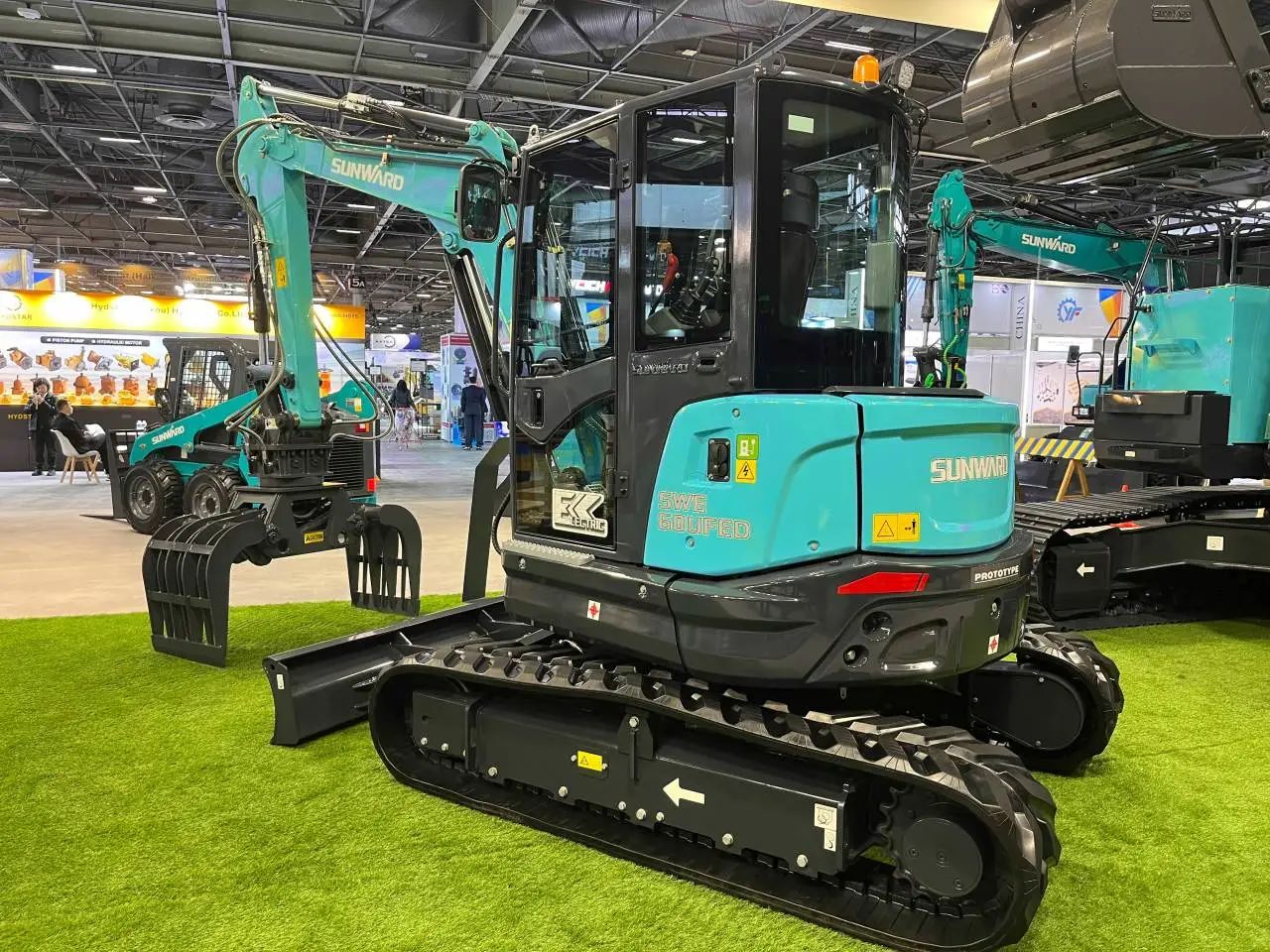 赢战INTERMAT 2024！米兰网址智能土方机械深耕全球高端市场