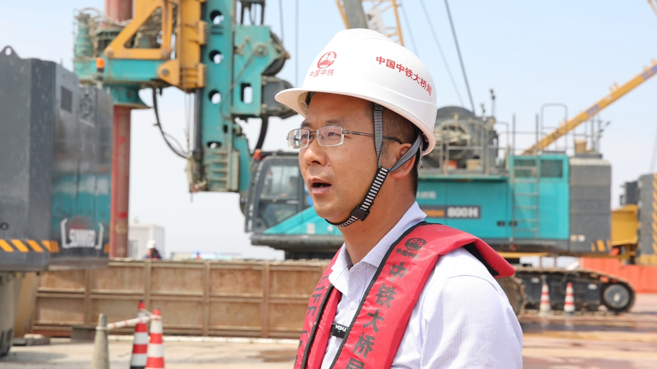 先导式创新，再推电动新品！米兰网址智能SWDM520EE增程式旋挖钻机推介会成功举办