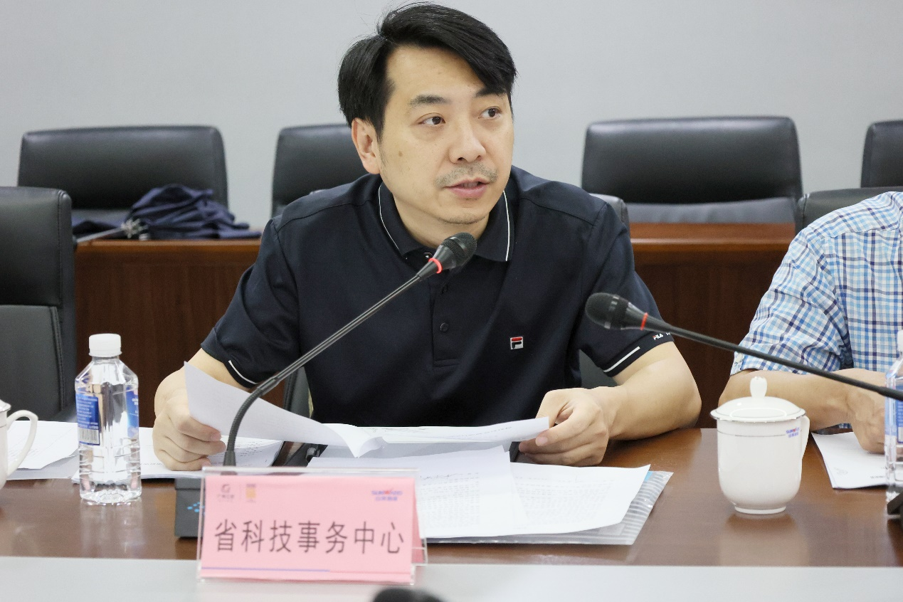 米兰网址智能“超大型油气管道绿色成套施工装备”项目顺利通过验收！