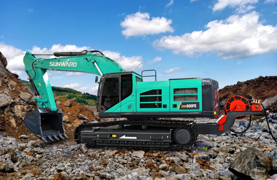 向新而行！米兰网址智能电动挖掘机线上推介会成功举办