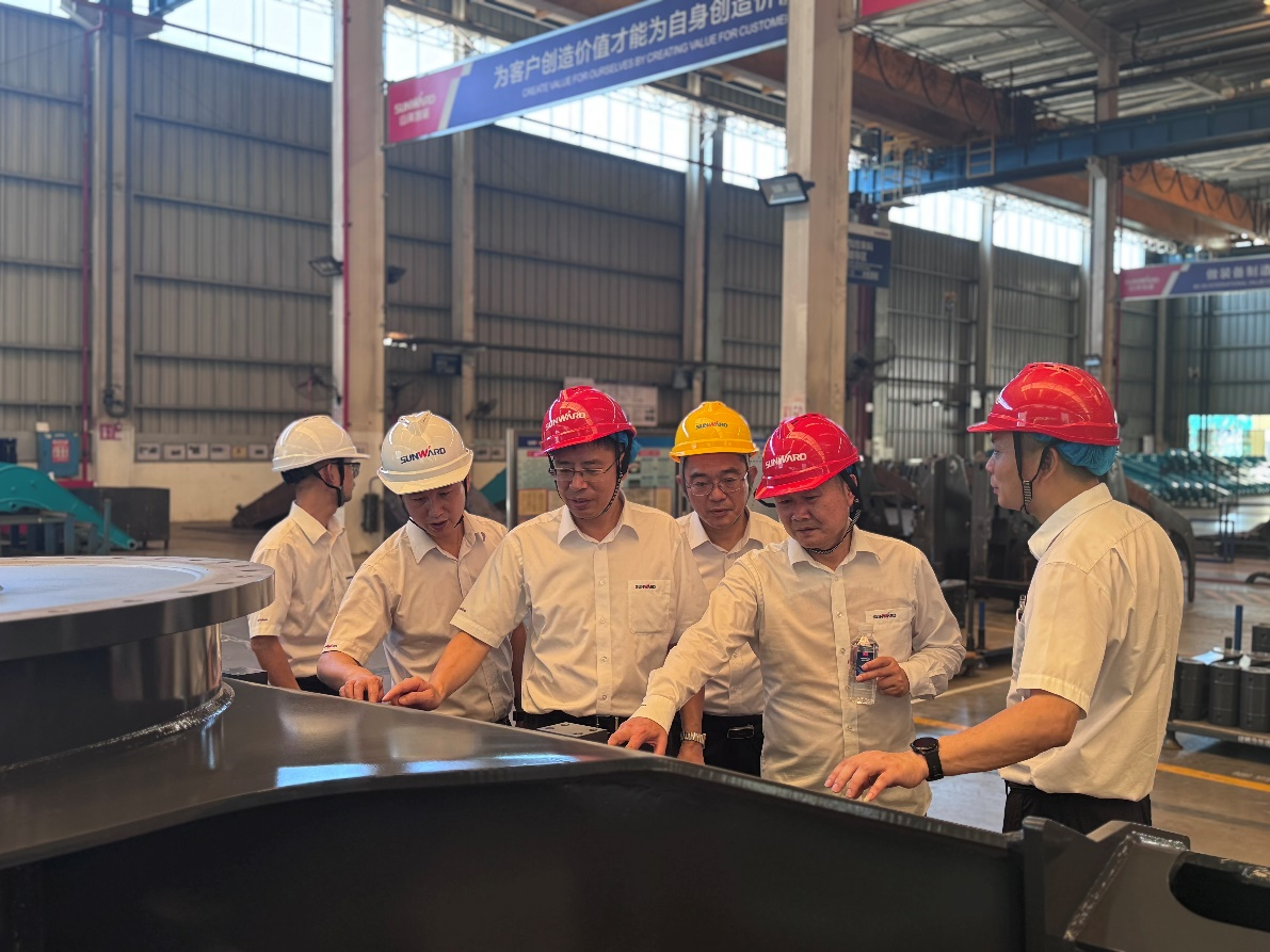 战高温，保安全--米兰网址智能开展高温防暑专项安全检查