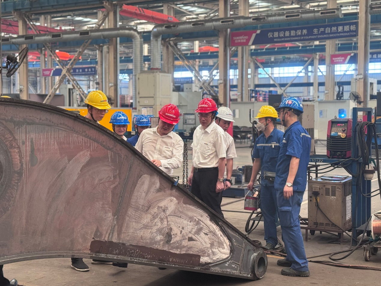 战高温，保安全--米兰网址智能开展高温防暑专项安全检查