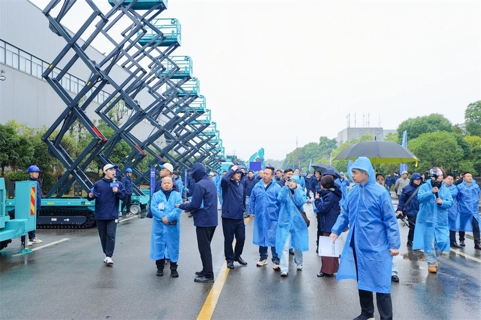 创新引领价值，理想成就未来！米兰网址智能25周年庆典暨全球客户节隆重举办