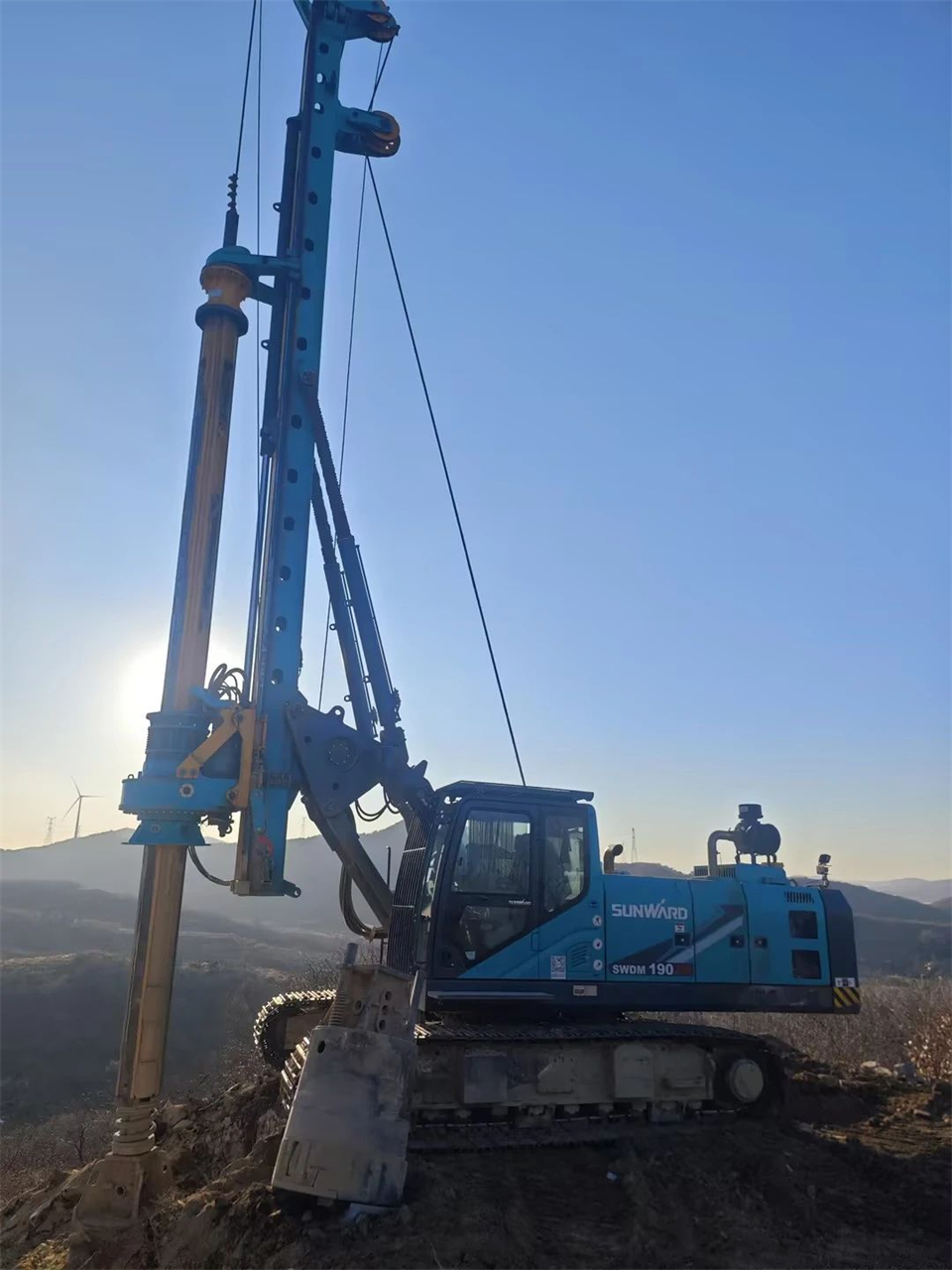 米兰网址智能举办电塔桩技术创新交流会,为电力基础设施建设注入新动力