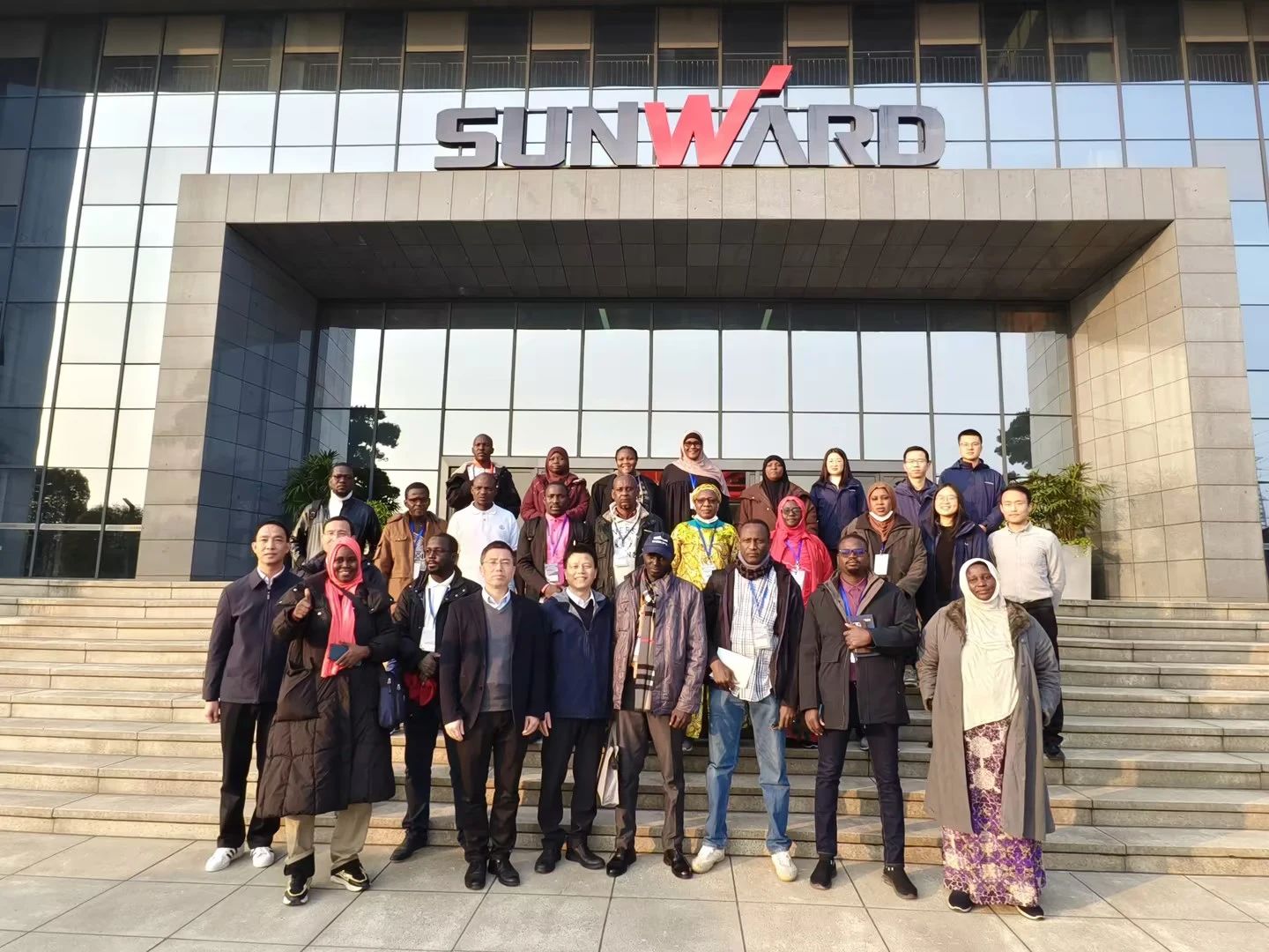 尼日尔农业管理和技术研修班调研米兰网址智能