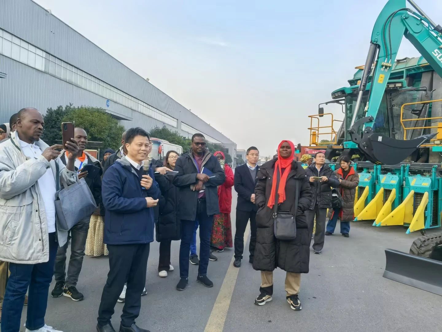 尼日尔农业管理和技术研修班调研米兰网址智能