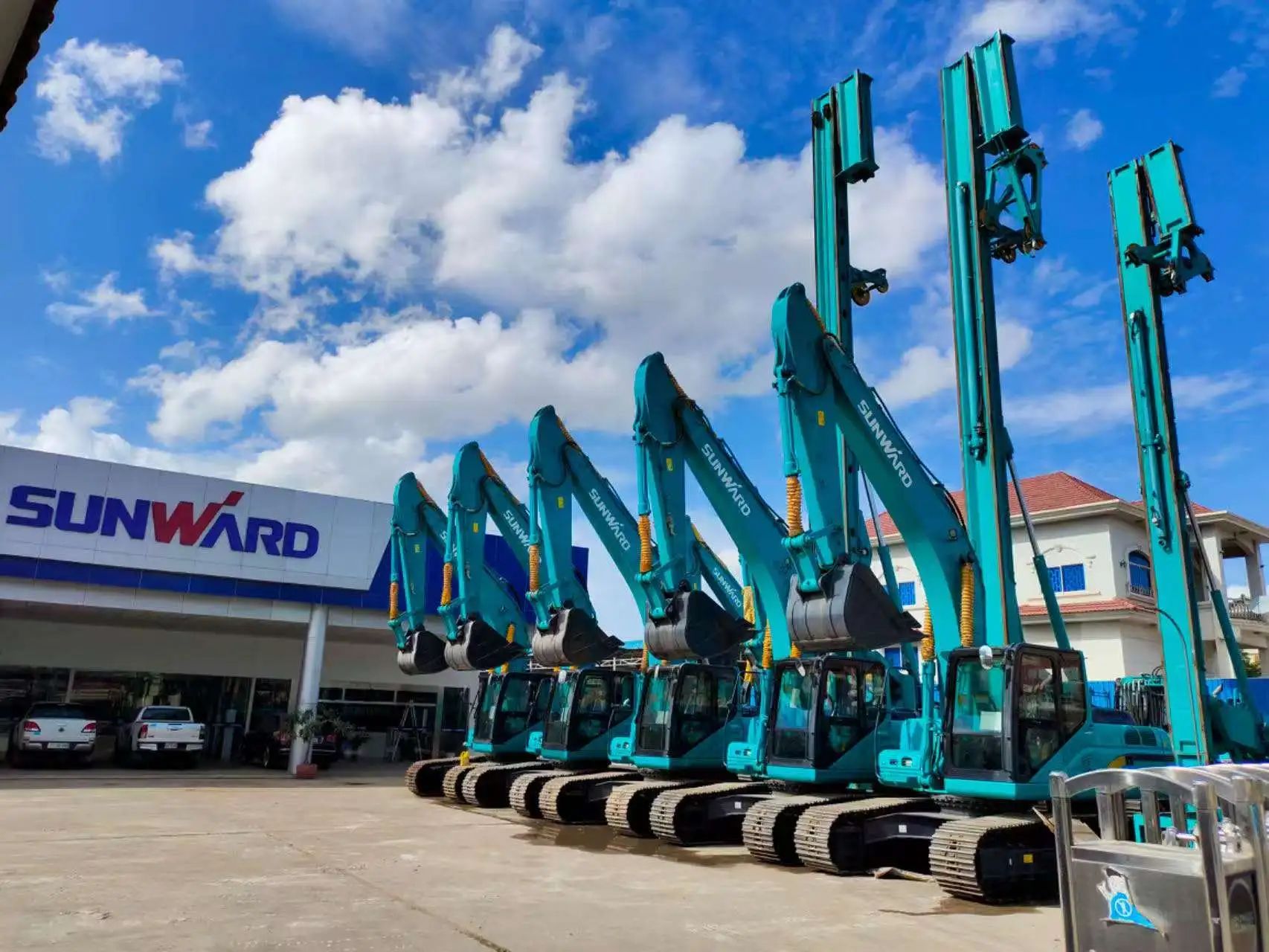 广州工控集团党委书记、董事长景广军率队考察米兰网址智能柬埔寨子公司