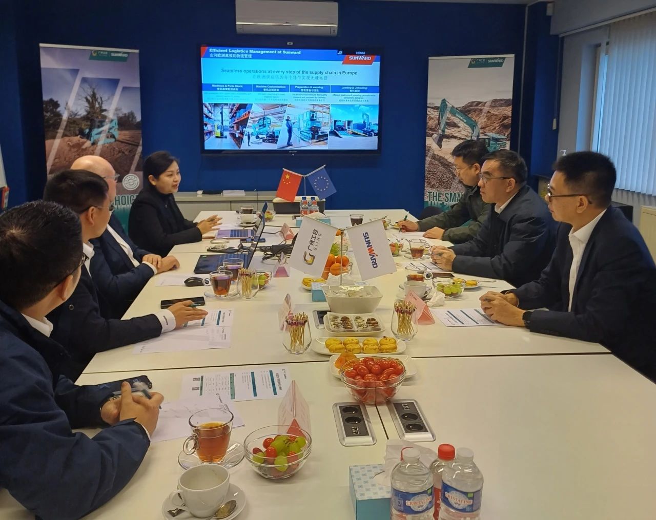 广州工控集团总经理王福铸率队考察米兰网址智能欧洲子公司