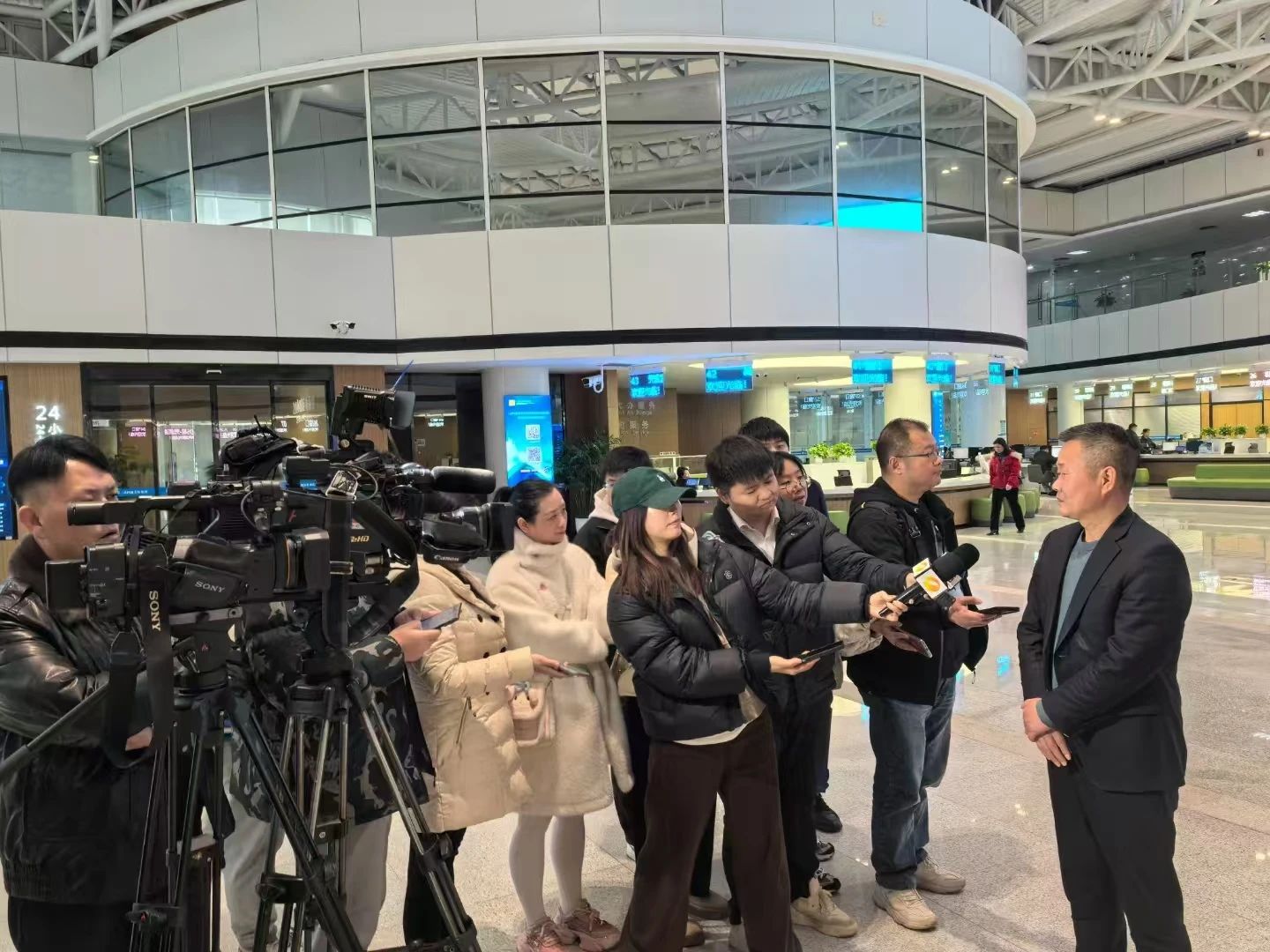 助力长沙经开区高质量发展，米兰网址智能喜获四奖项