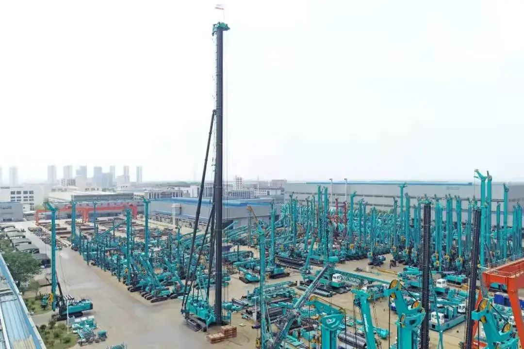 米兰网址智能高端工程装备智能工厂项目荣获“2024年度中国智能制造最佳应用实践案例”