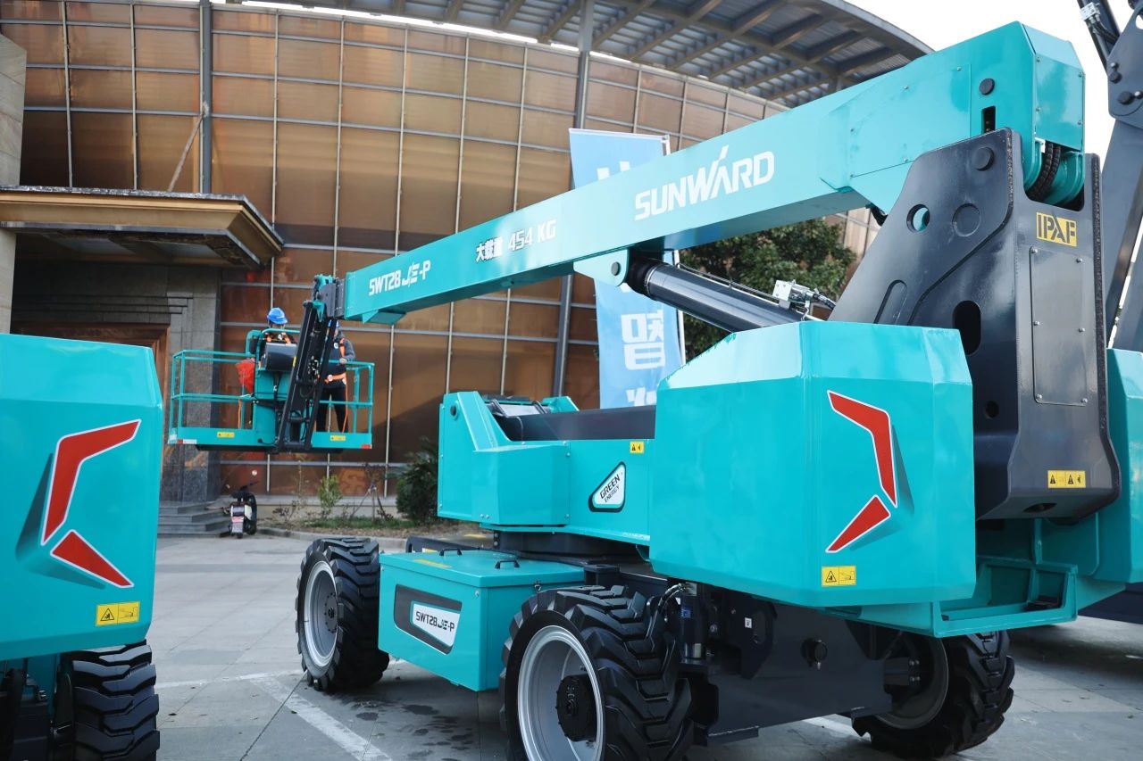 登“高”向“新”，米兰网址智能亮相第九届全国高空作业平台租赁大会