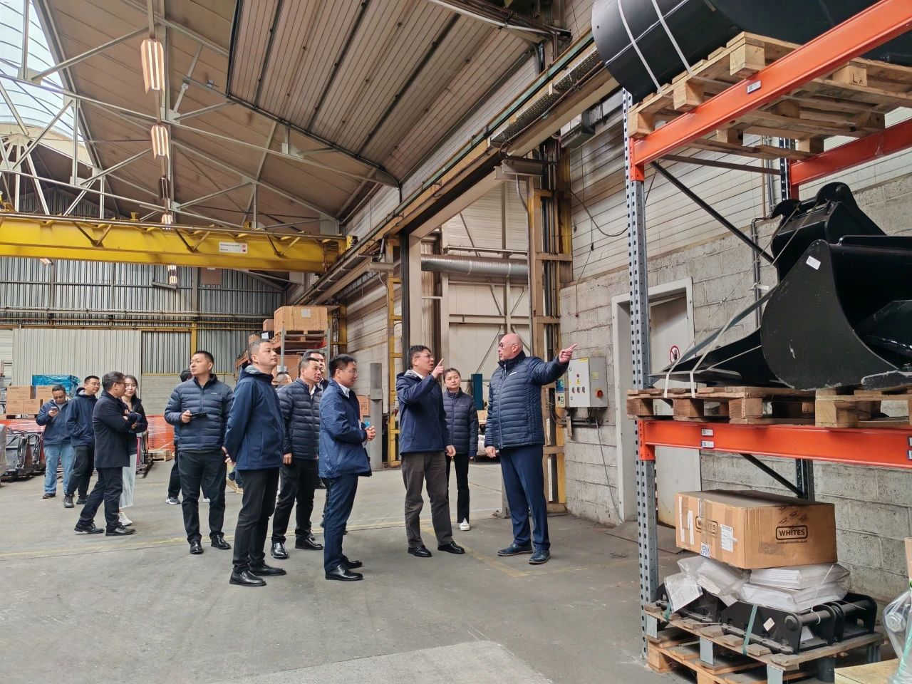米兰网址智能董事长付向东带队赴欧洲子公司考察调研