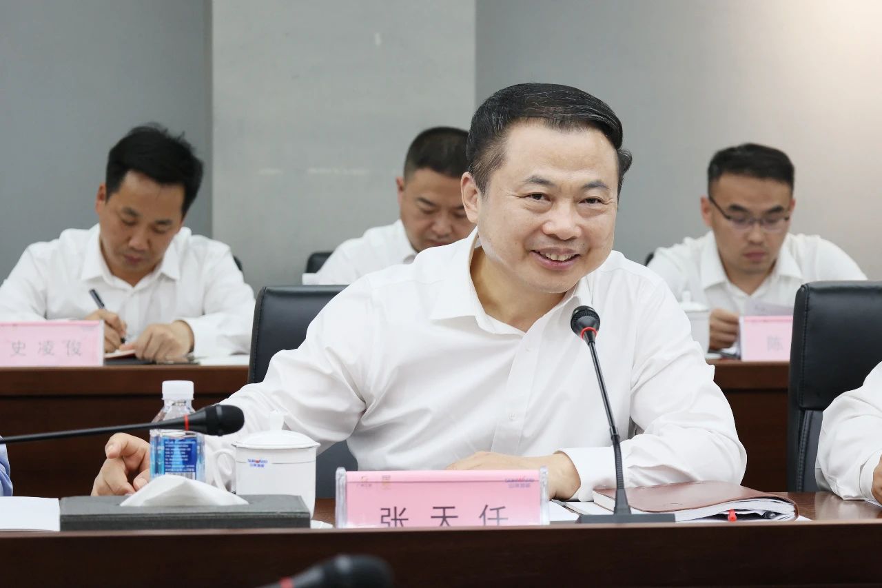 天能控股集团党委书记、董事长张天任率队到访米兰网址智能