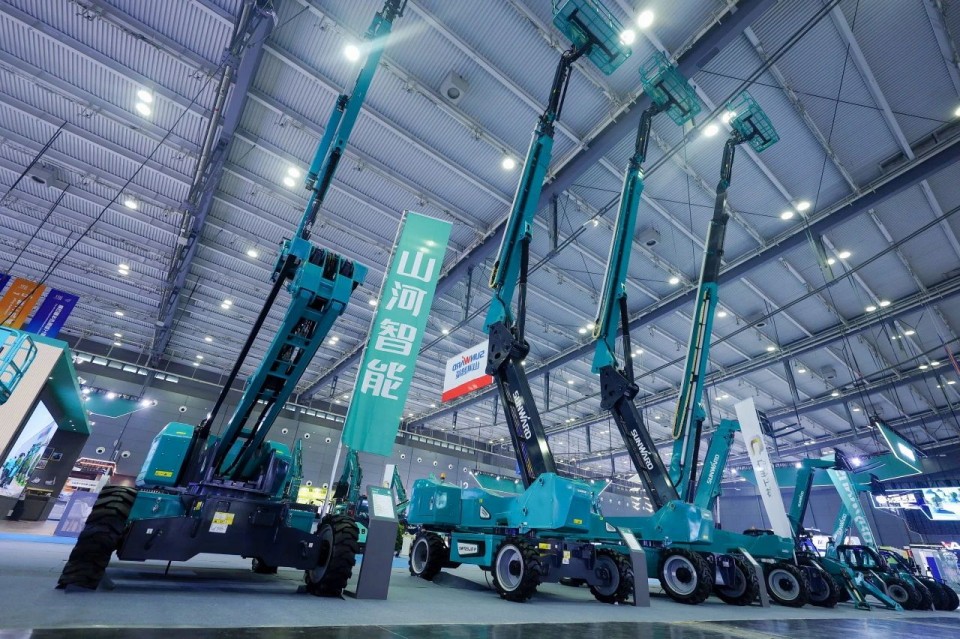 2025 CICEE | 米兰网址智能实力闪耀2025长沙国际工程机械展